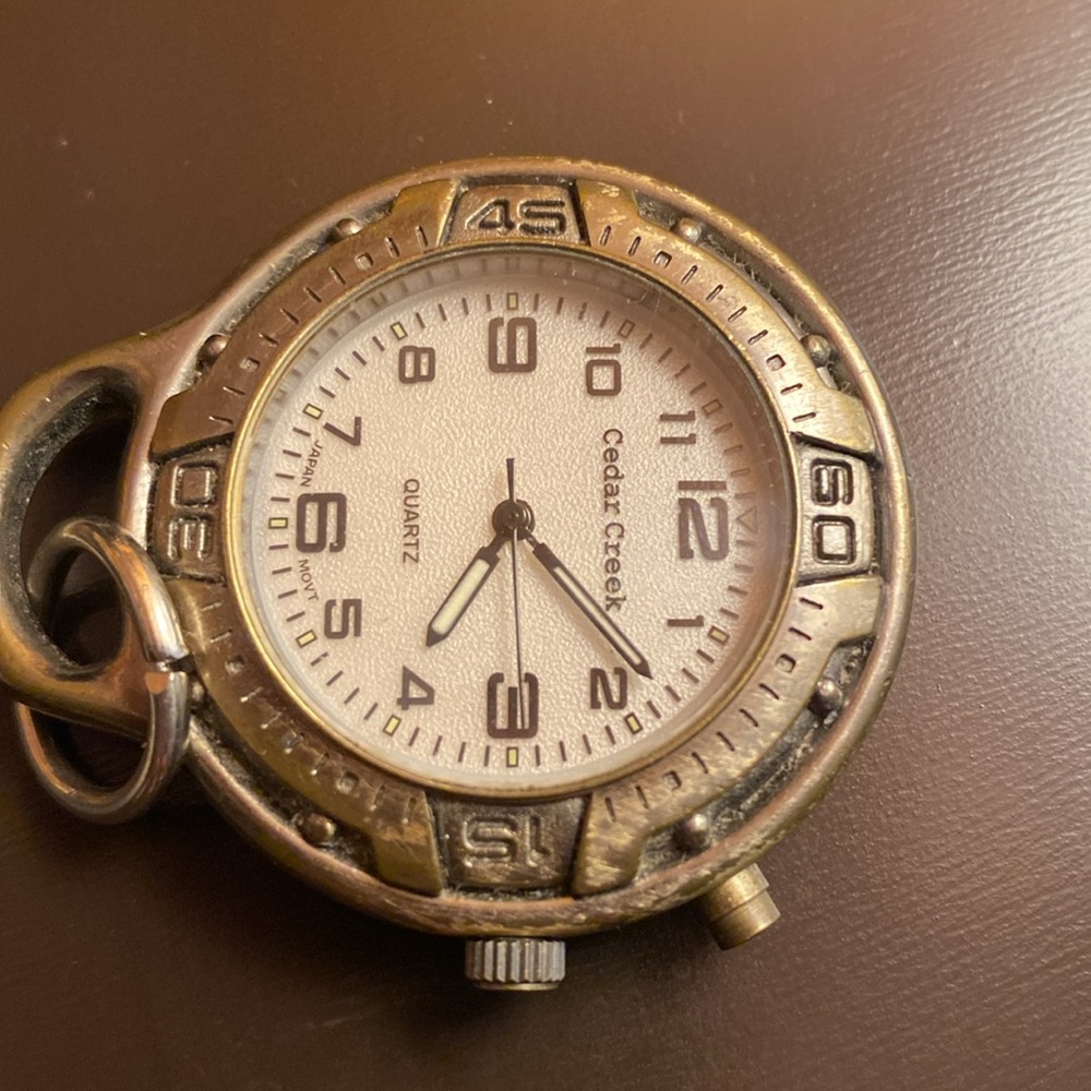 Cedar creek vintage pocket watch